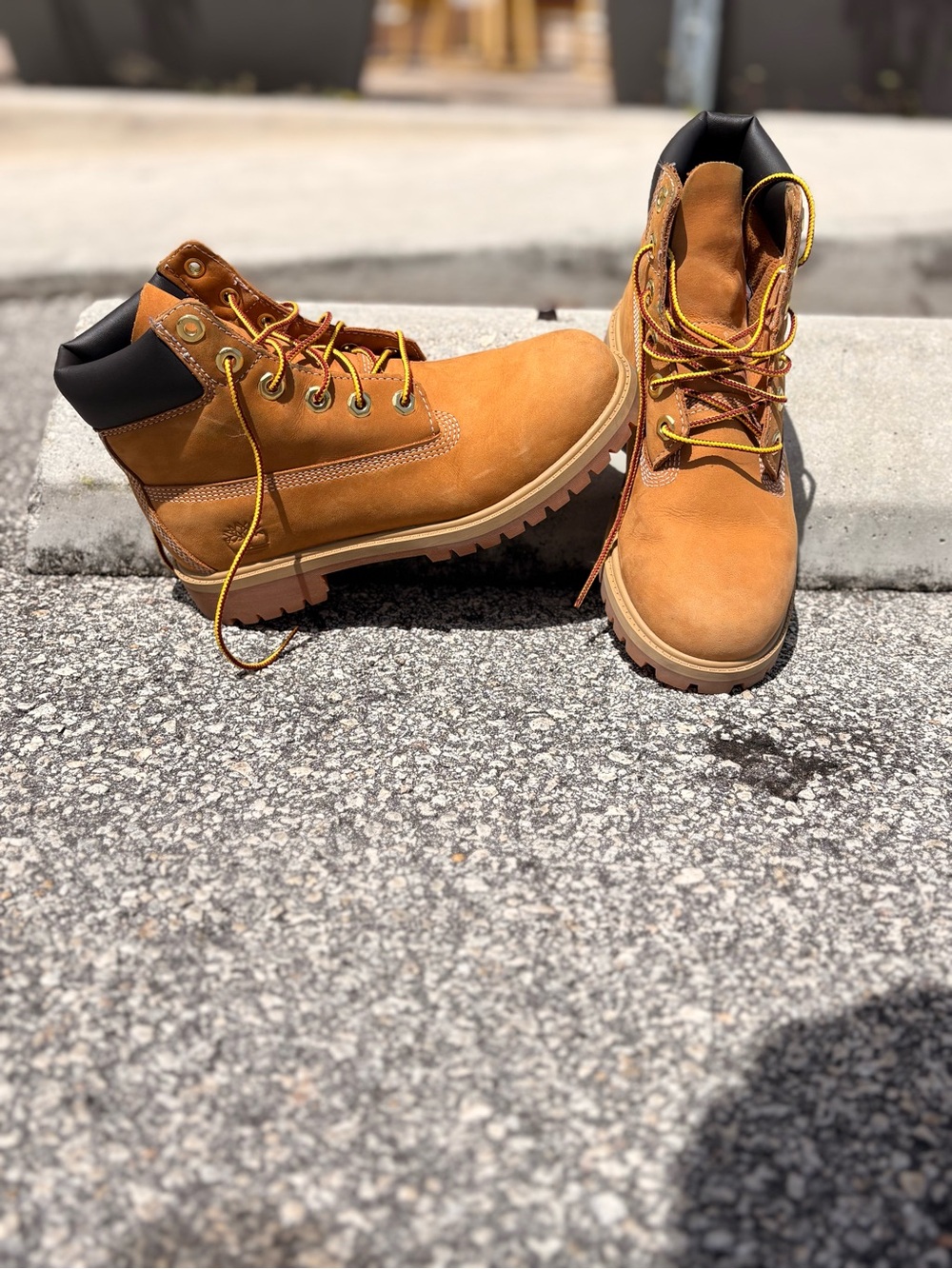 Timeberland Conctruction Waterproof Boots Youth Boys Size: 4.5Y